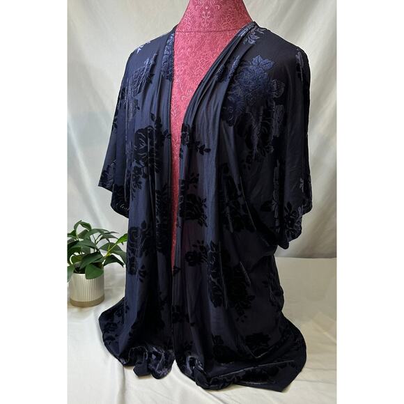 Delicate Dark Blue Velvet Floral Overlay Wrap - Picture 1 of 5